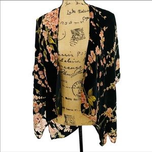 Lulla Collection Velvet Floral Short Kimono OS